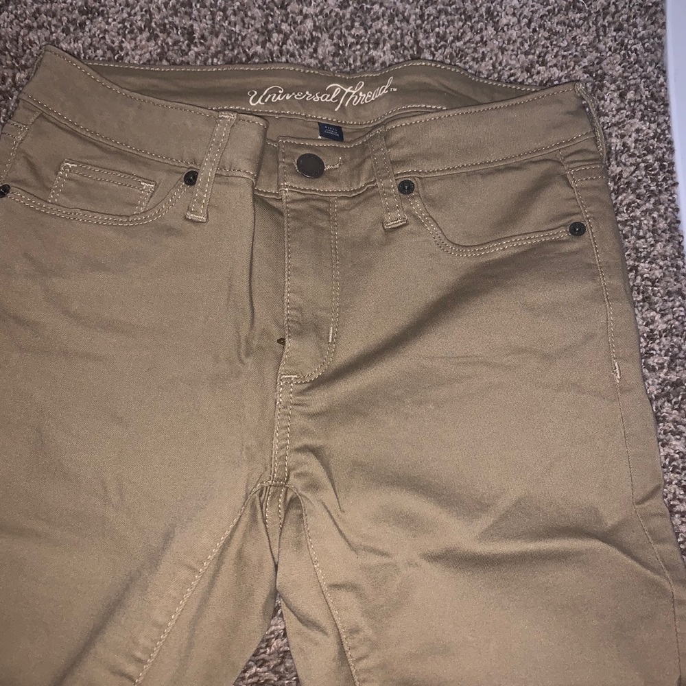 Universal Thread Jeans